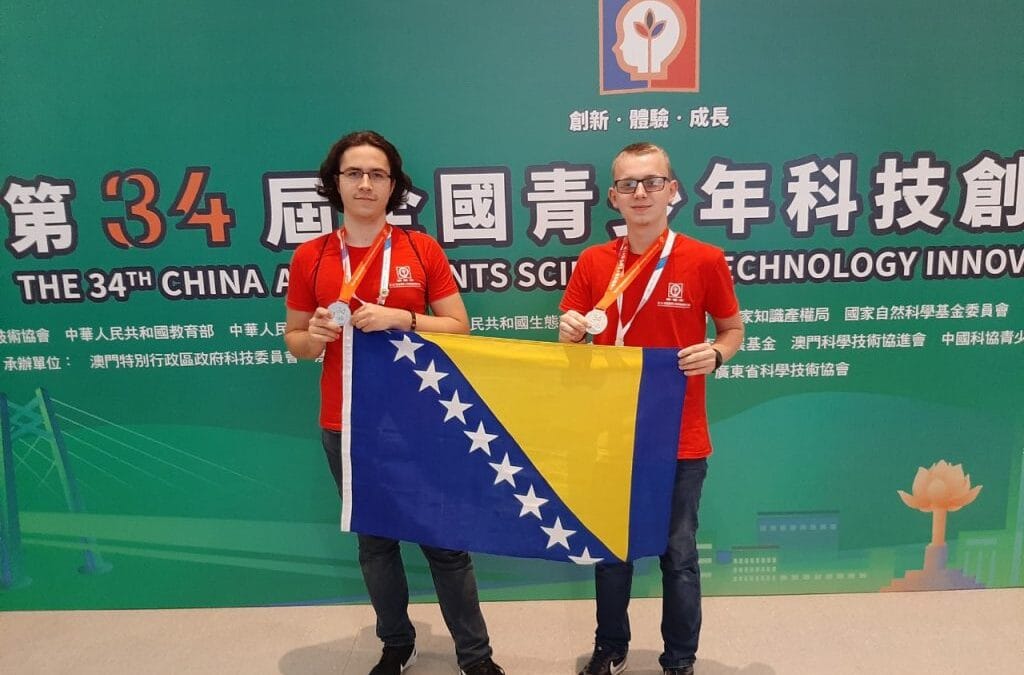 BiH students win silver medal at CASTIC 2019 Project Competition in China